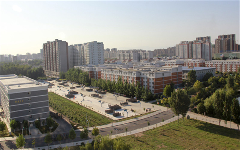 俯瞰校园