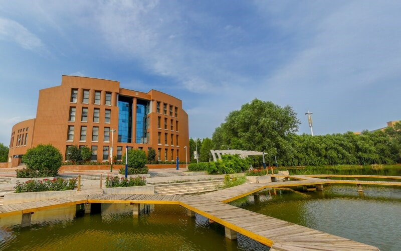 新乡医学院三全学院首页