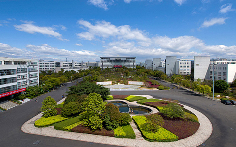 俯瞰学院