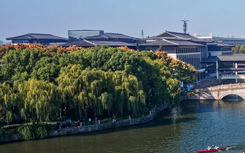水上校园