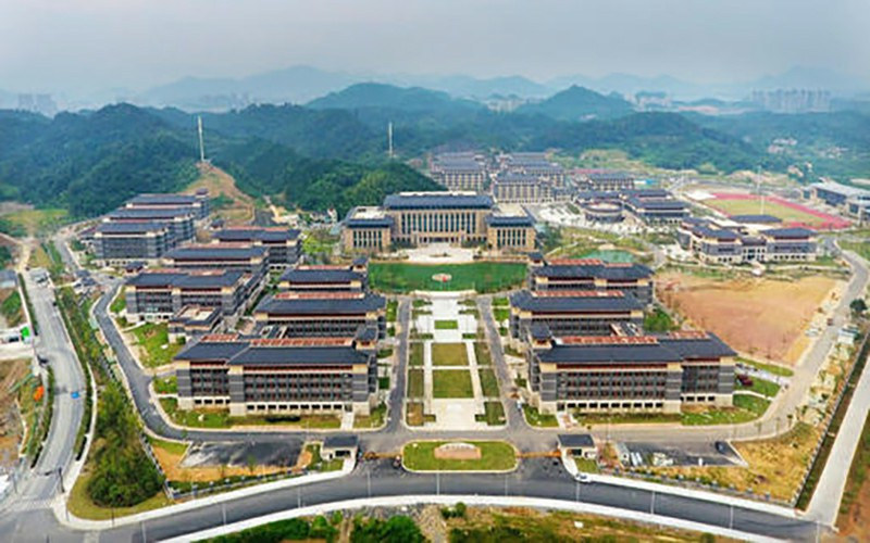 俯瞰学院