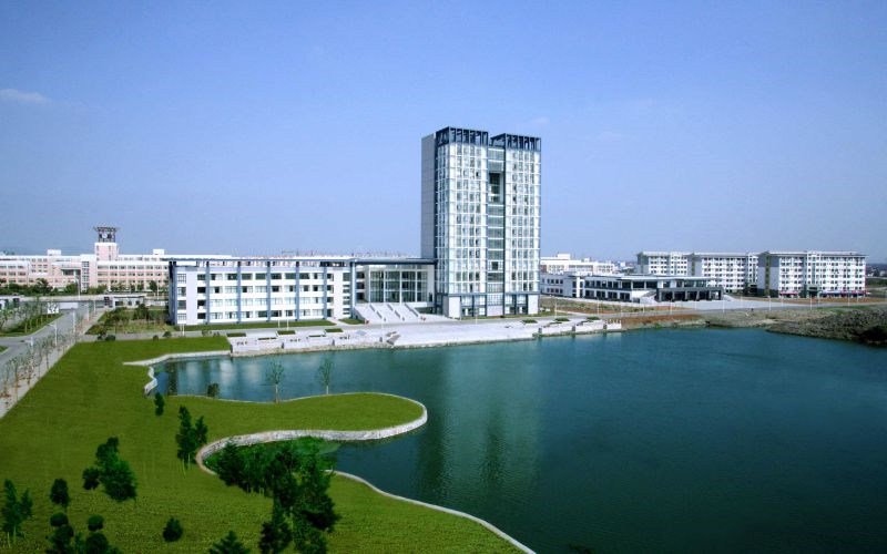 水上校园