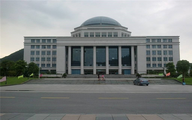 学院建筑