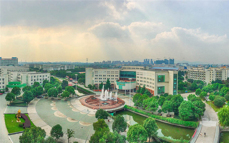 学院俯视图