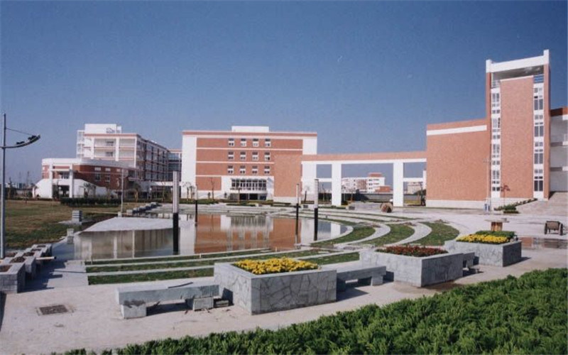 俯瞰学院