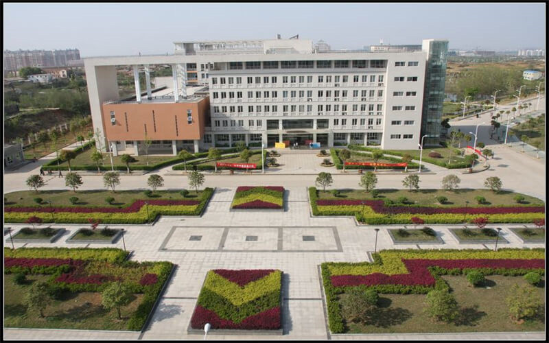 俯瞰学院
