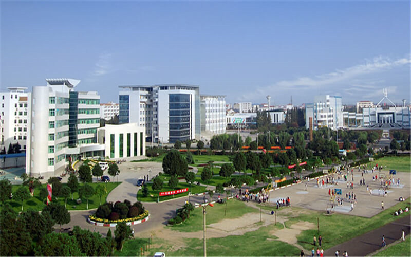 俯瞰校园