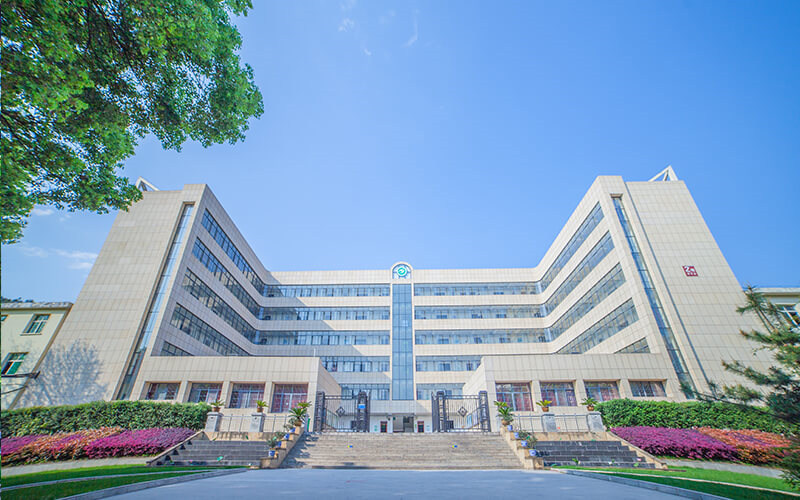 湖北生态工程职业技术学院首页