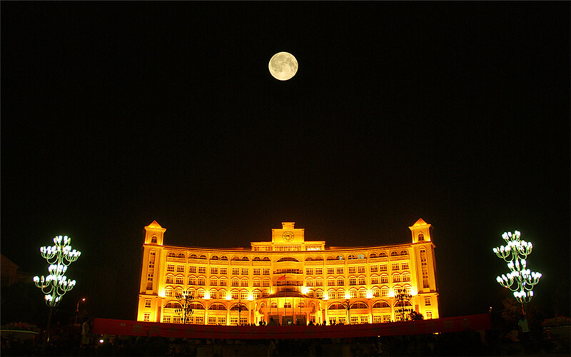 学院夜景