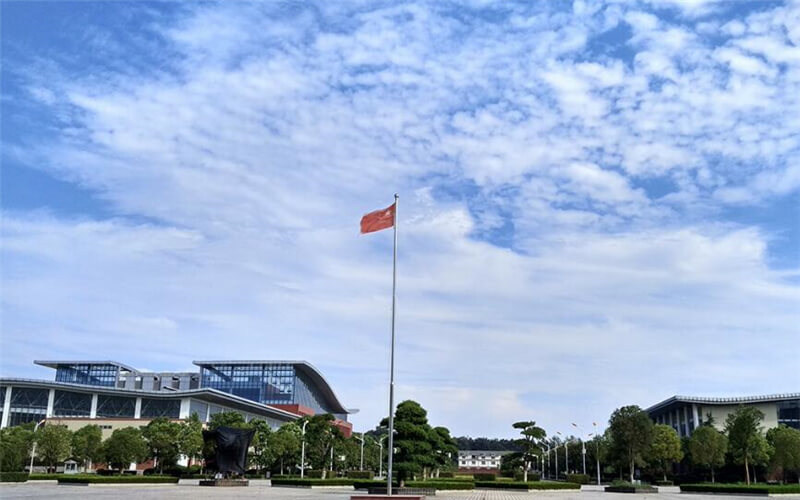 升旗台
