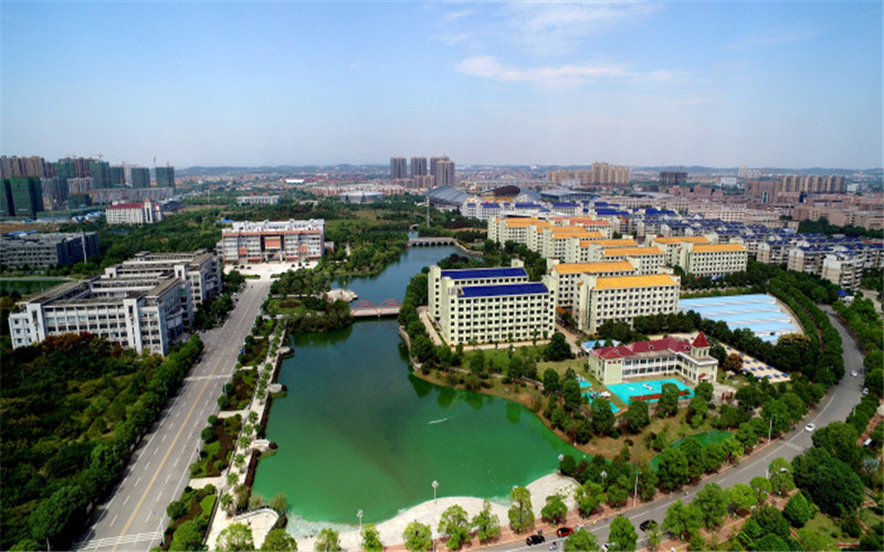 俯瞰学院