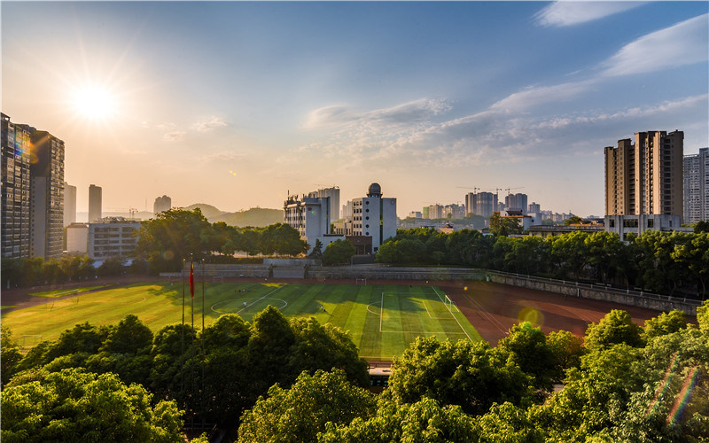 学院落日