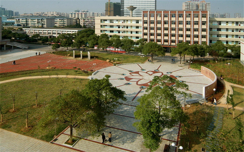 学院中心