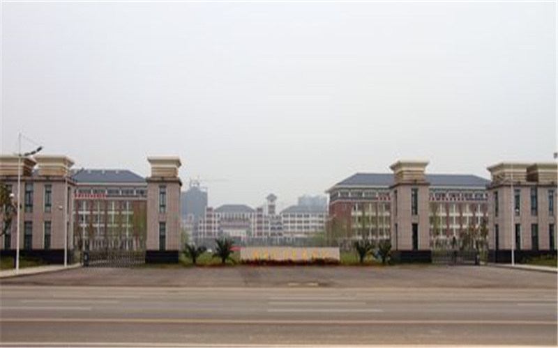 校门