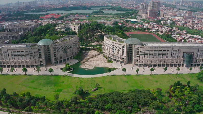 俯瞰学院