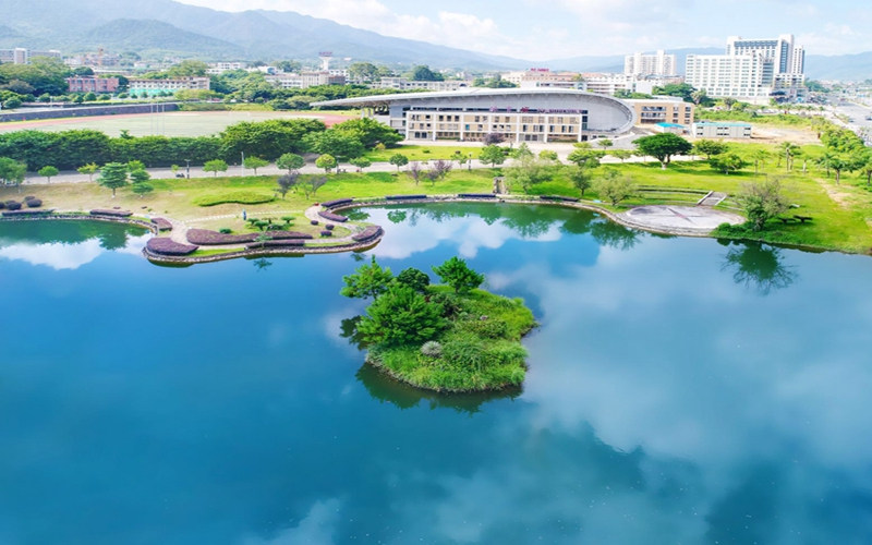 水上学院