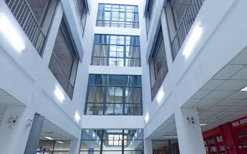 学院建筑