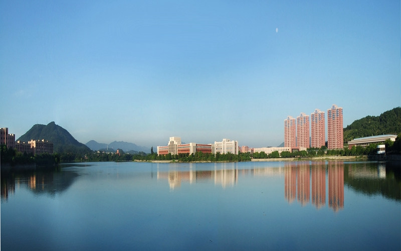 水上校园