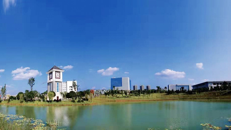 水上校园