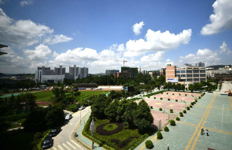 校园全景
