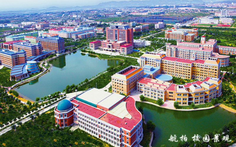 俯瞰校园