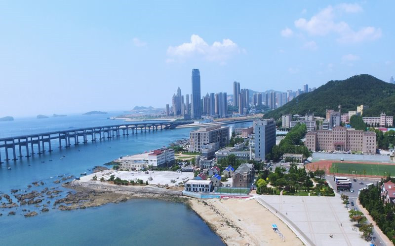 俯瞰校园