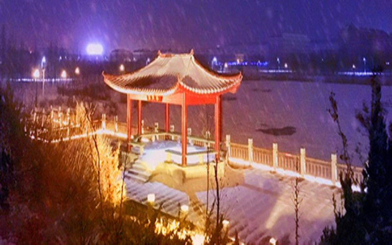 学院夜景