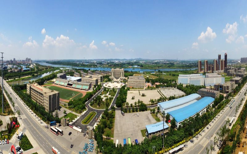 校园全景