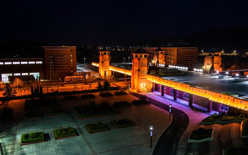 学院夜景