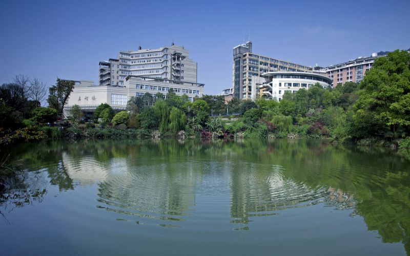 水上校园