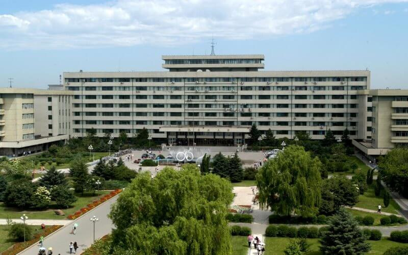 俯瞰校园