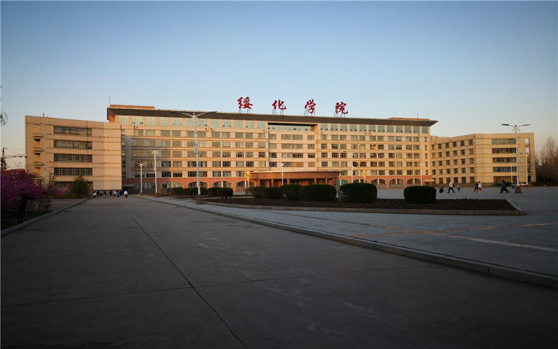 学院建筑