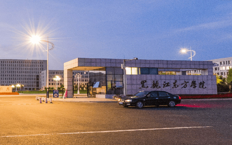 学院夜色