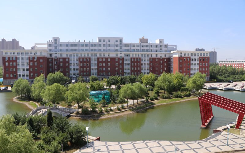 水上校园