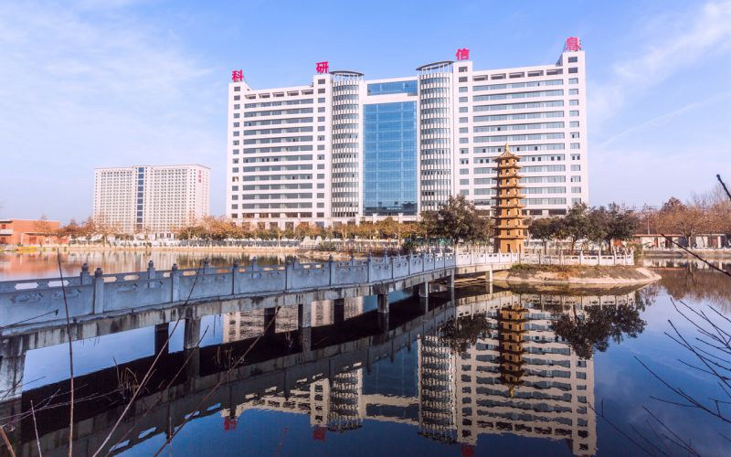 西安医学高等专科学校首页