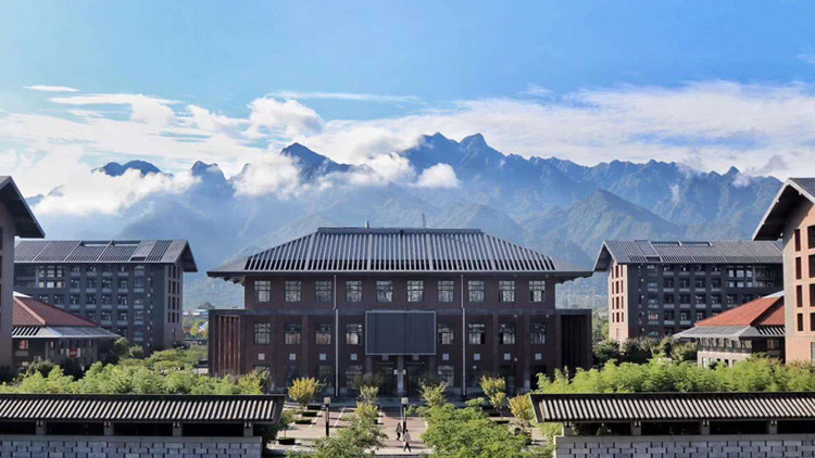 俯瞰校园