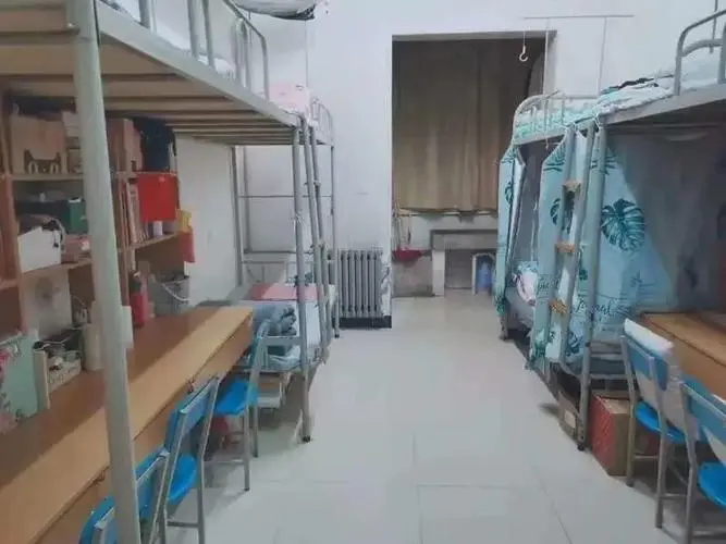 西安财经大学新生宿舍条件