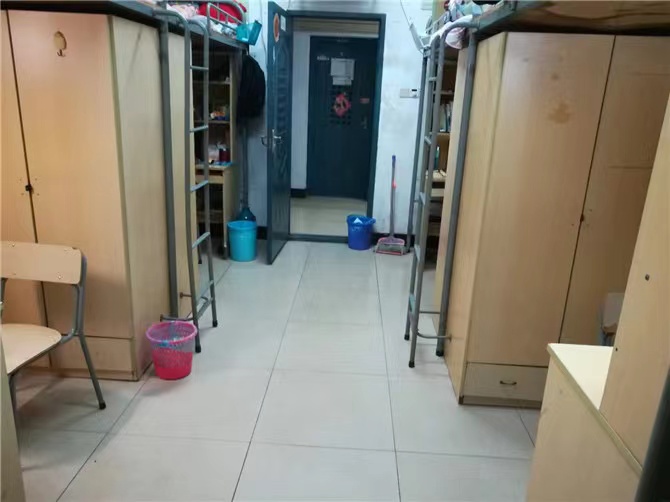 江西财经大学新生宿舍条件