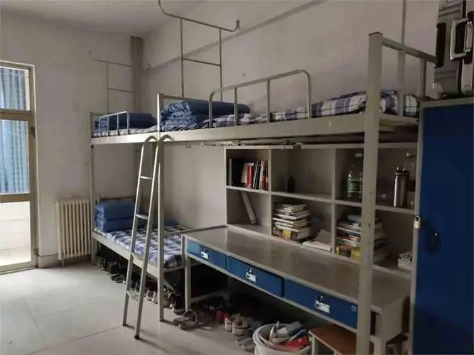 泰山学院新生宿舍条件