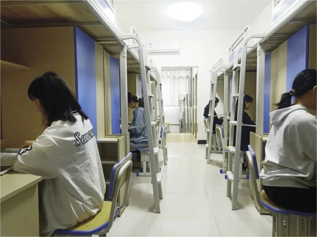 湖南交通工程学院新生宿舍条件