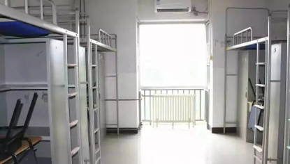 首都经济贸易大学新生宿舍条件