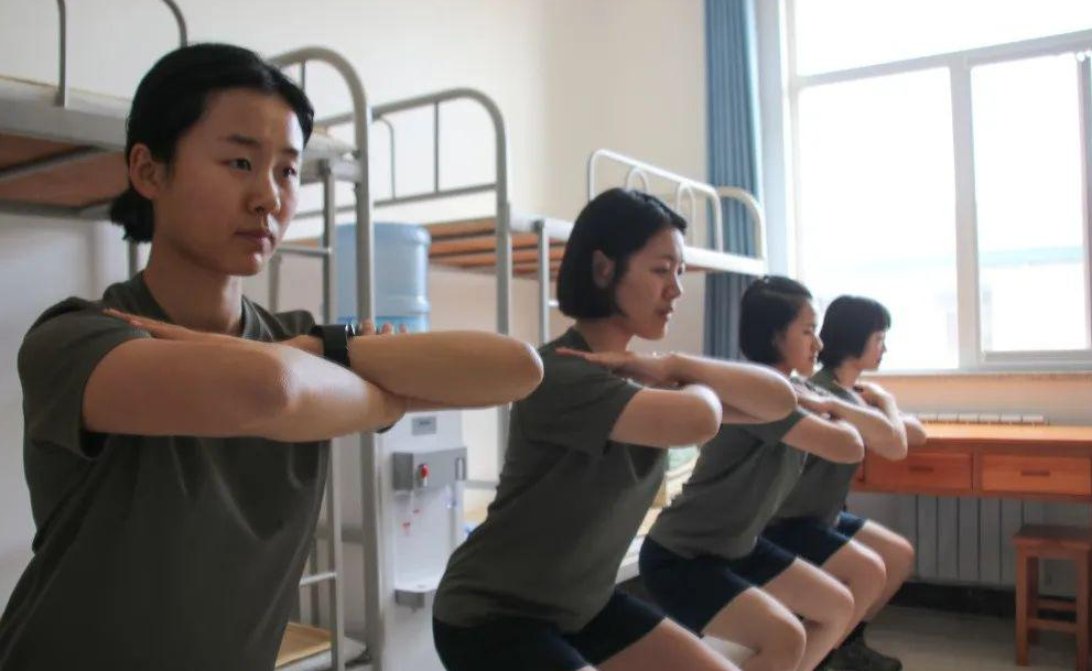 中国人民解放军空军工程大学女生寝室照片