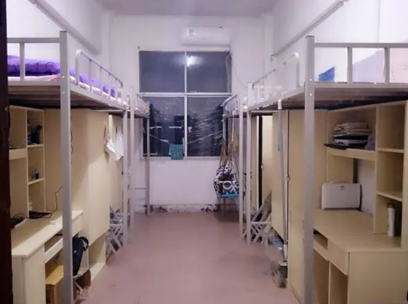 咸宁职业技术学院宿舍照片