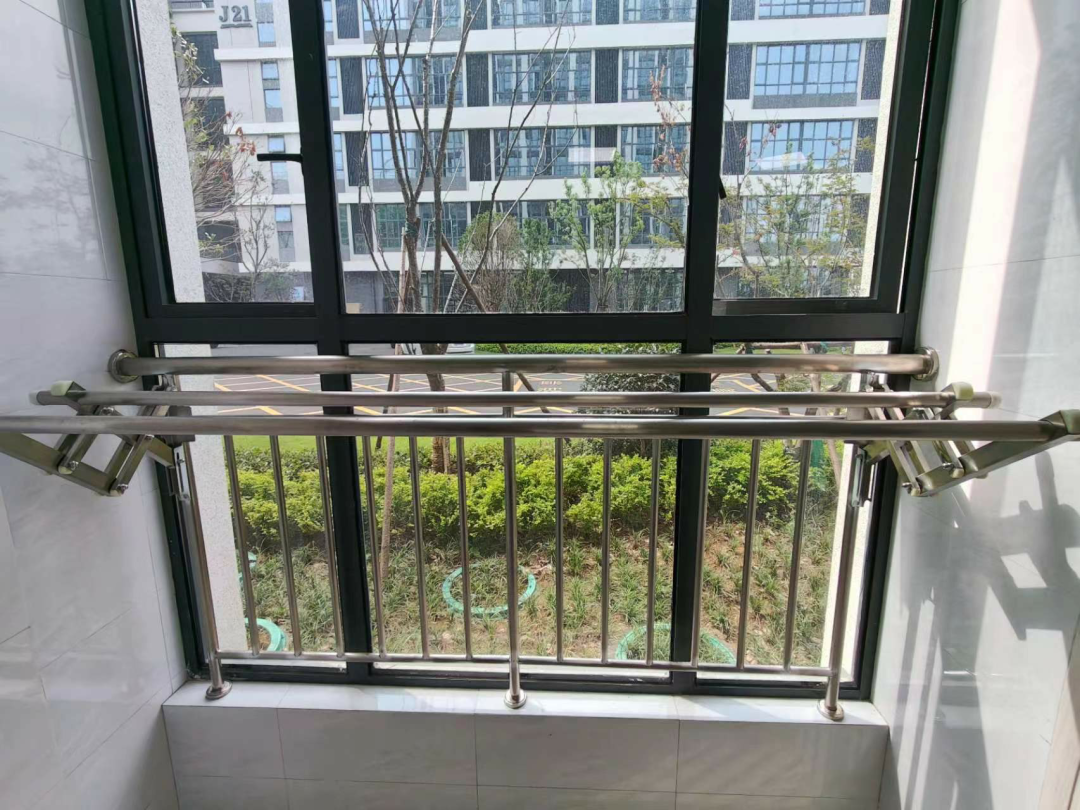 江西科技学院宿舍凉衣架