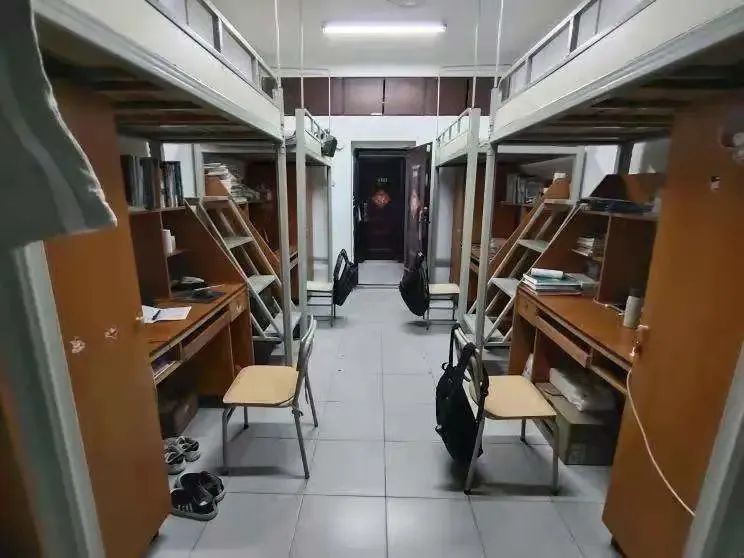 江西农业大学南昌商学院宿舍1