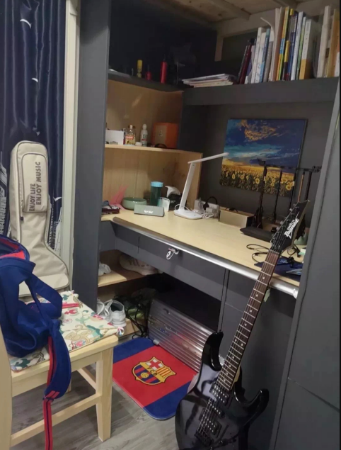上床下桌