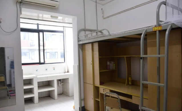 西南财经大学宿舍