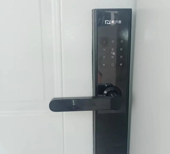 智能门锁