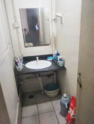洗漱间