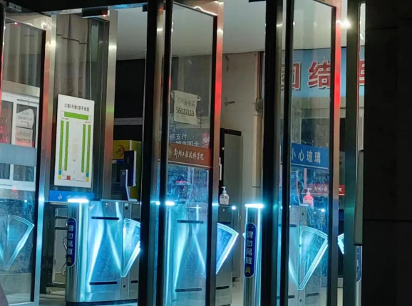 宿舍门禁